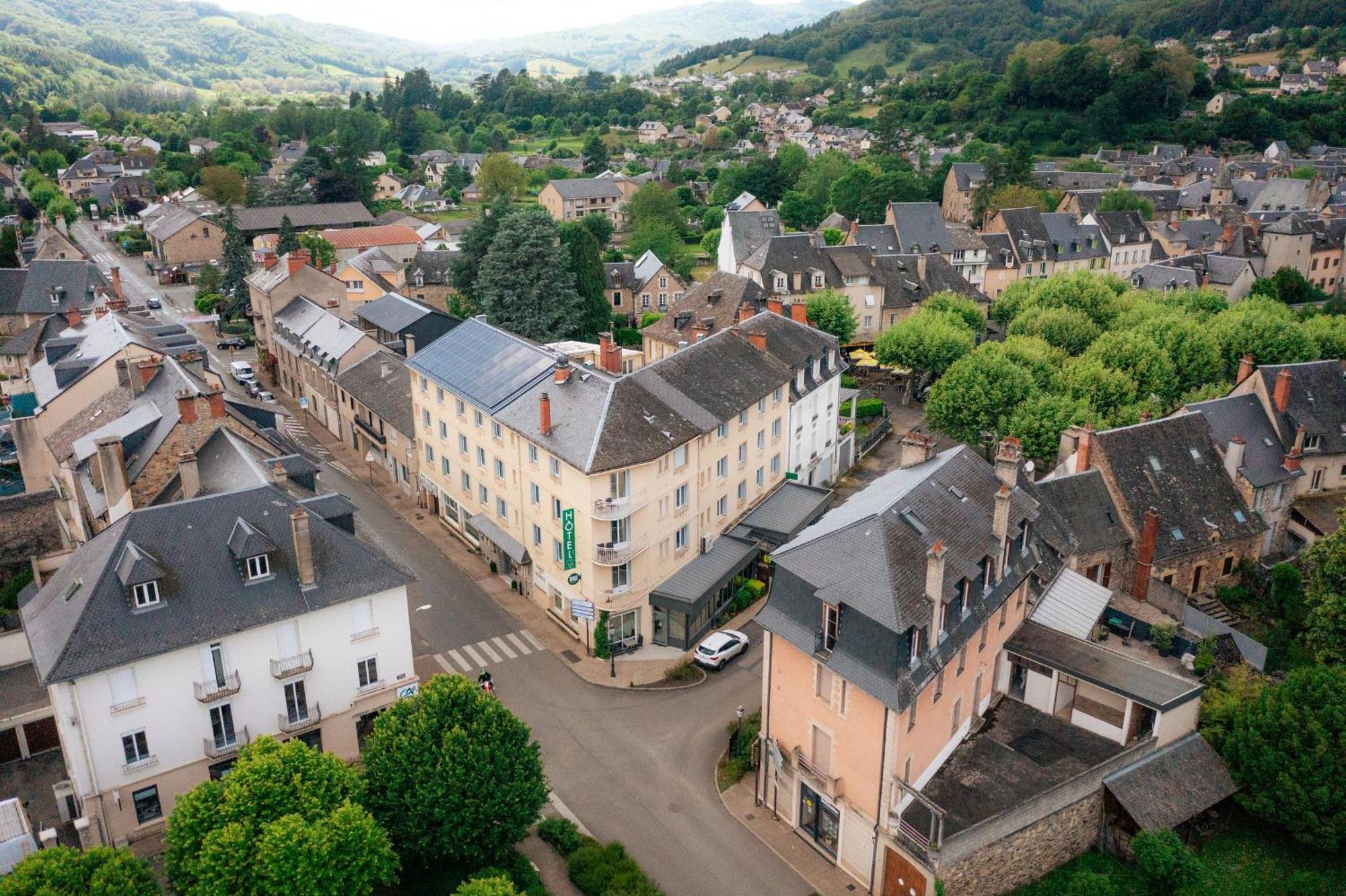 Hotel de France Saint-Geniez-dʼOlt Buitenkant foto